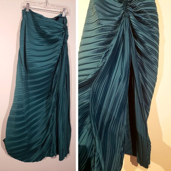 LUXXEL Deep Teal Emerald Green Ruffled Costume Piece w Halter Crop Top + Skirt - Picture 6 of 16